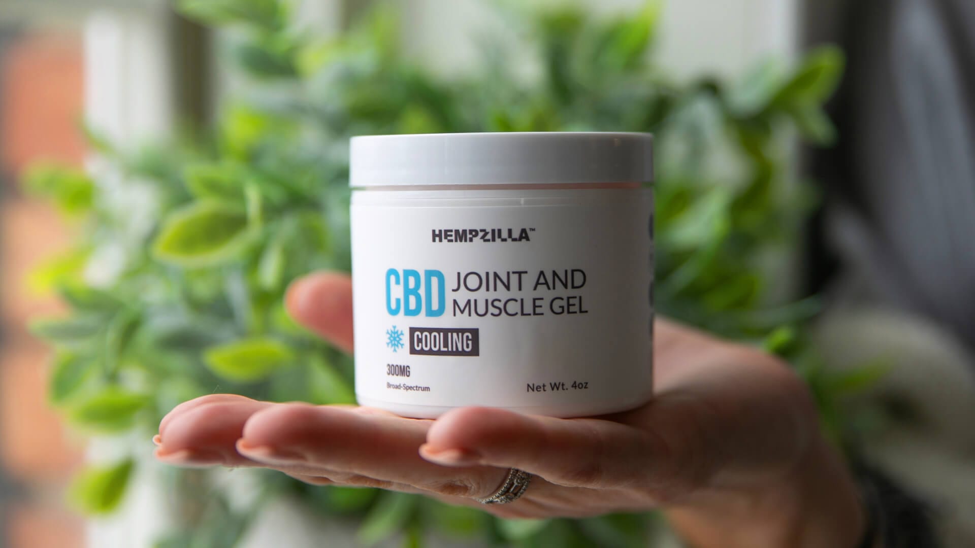 Joint and Muscle CBD gel